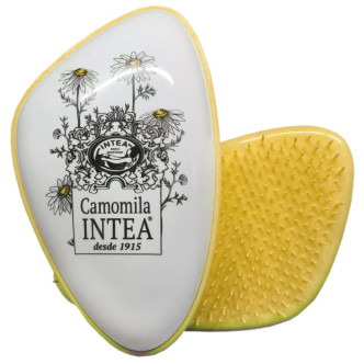 Hair detangling brush